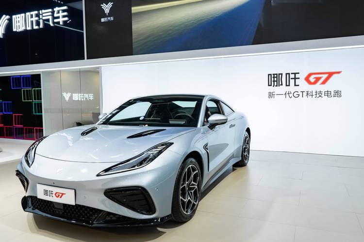 佛山南海区缘创超企业管理咨询哪吒汽车在智能汽车领域的表现，领途汽车在新能源汽车市场中的影响力